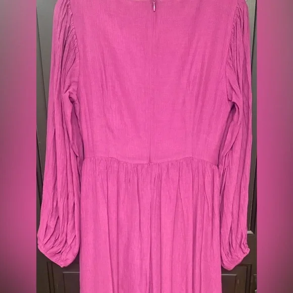 Elegant Magenta Maxi Dress - Picture 6 of 8